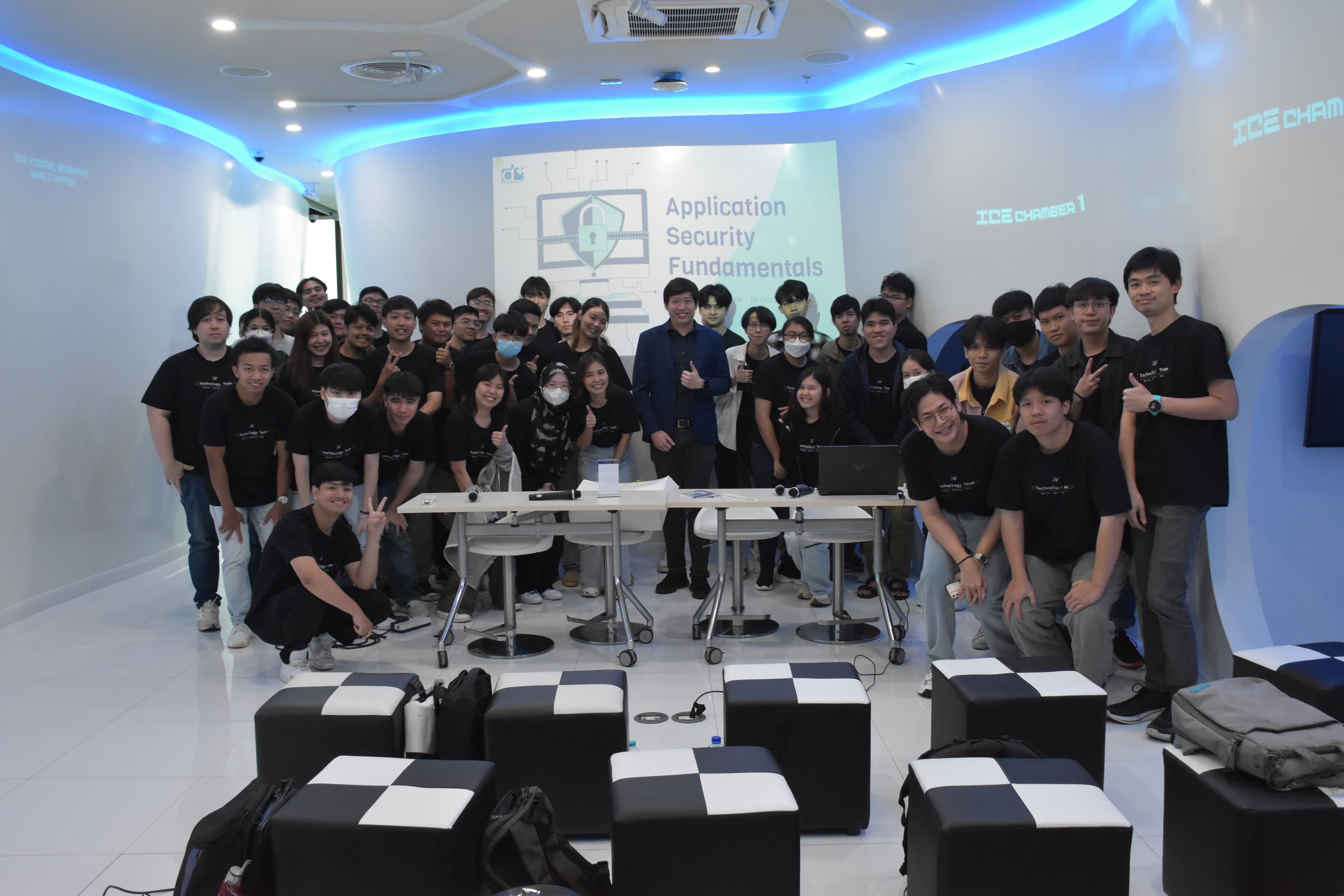 ทีมงาน Zettasoft